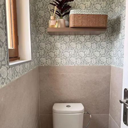 Maison Avec Jardin Prive - *
